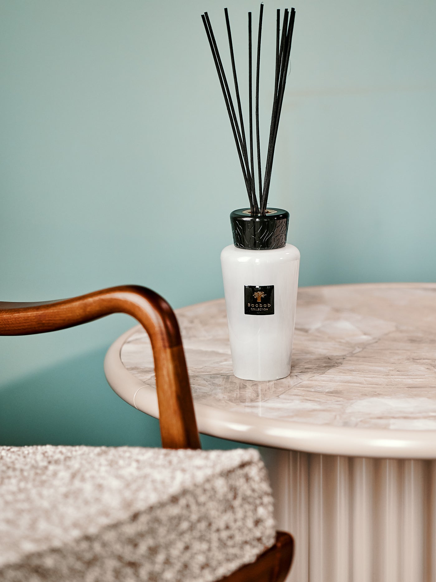 DIFFUSER LES PRESTIGIEUSES PIERRE DE LUNE