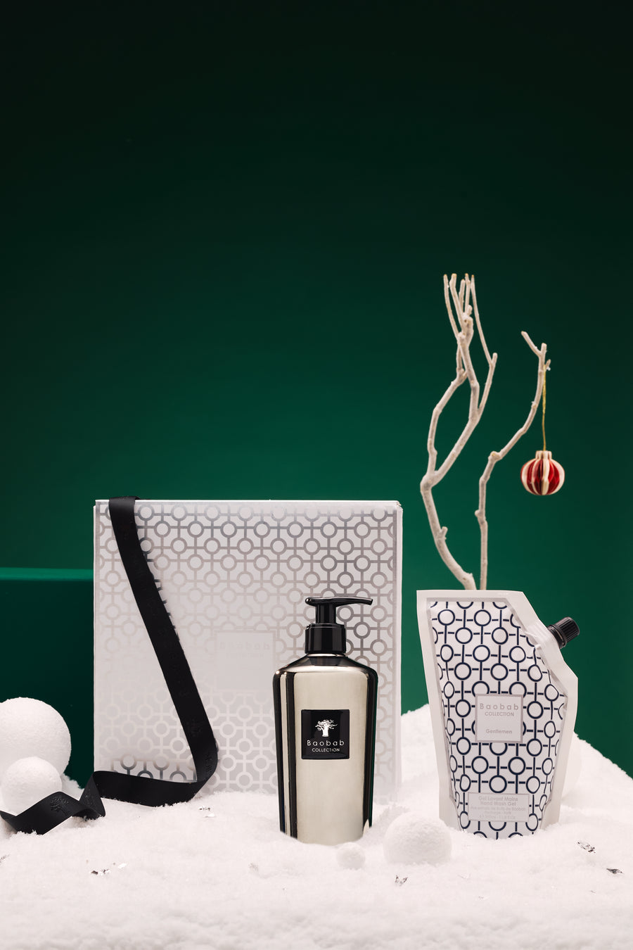 GIFT BOX HAND WASH GEL GENTLEMEN IN SILVER