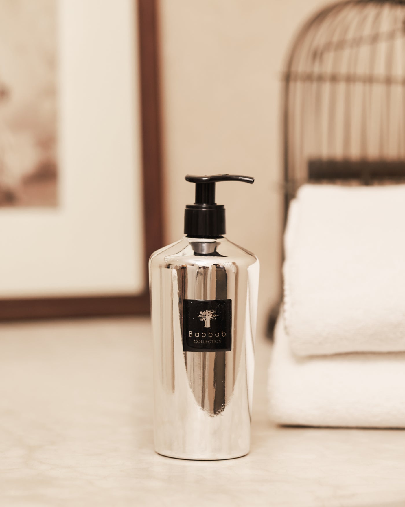GIFT BOX HAND WASH GEL GENTLEMEN IN SILVER