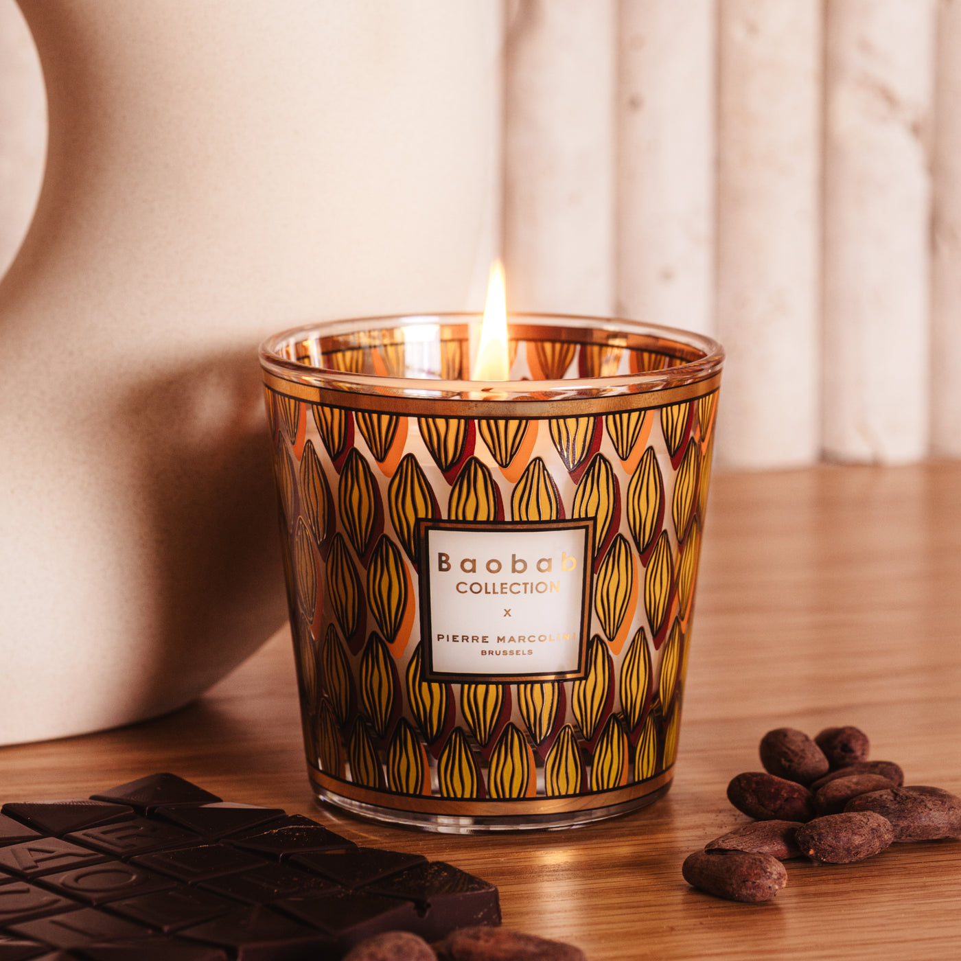 <p><strong>INDE SCENTED CANDLE</strong></p>