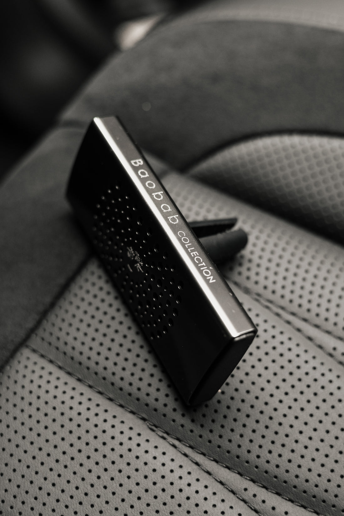 CAR DIFFUSER PEARLS BLACK - BAOBAB COLLECTION