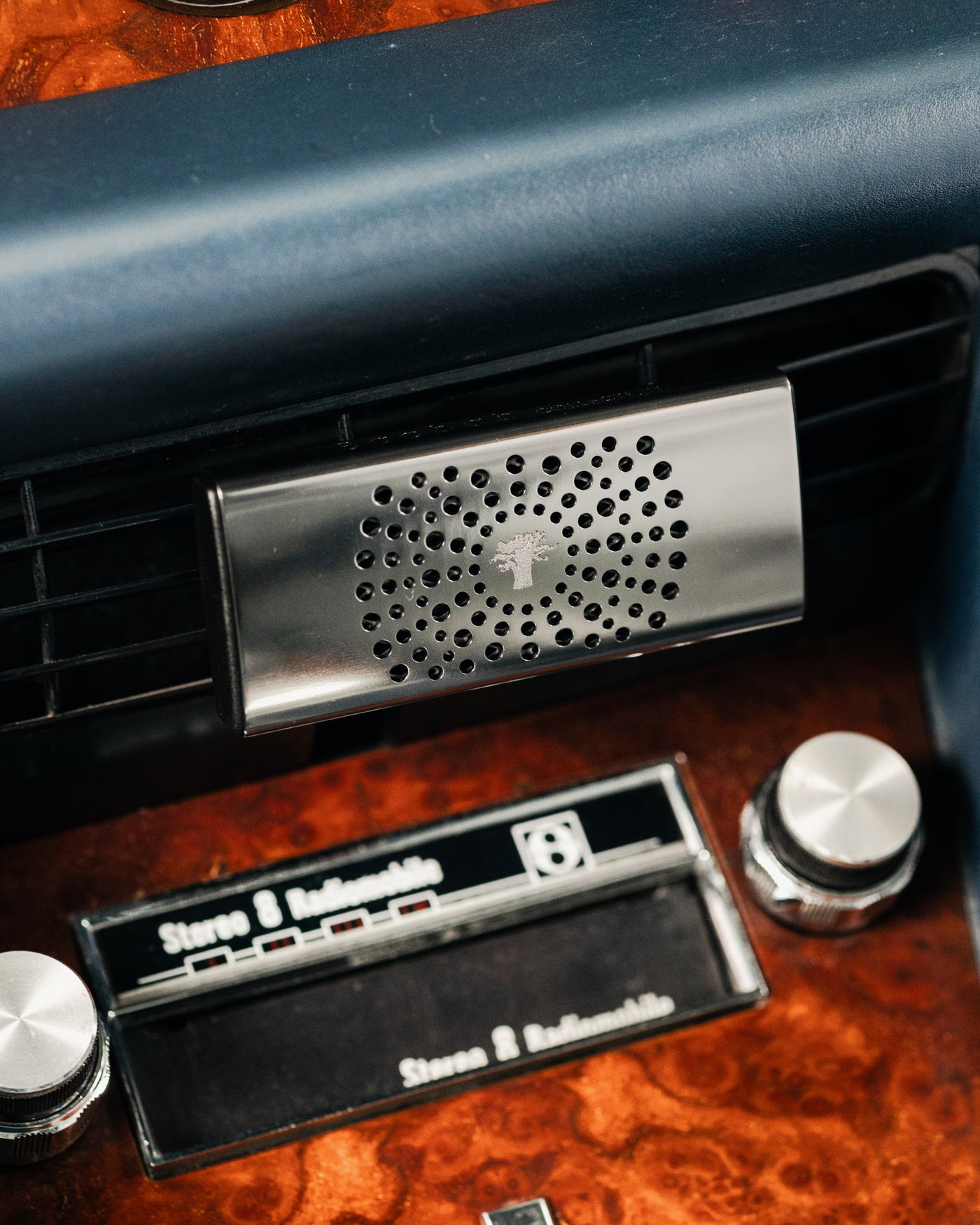 AUTO-DUFTVERTEILER LES EXCLUSIVES PLATINUM