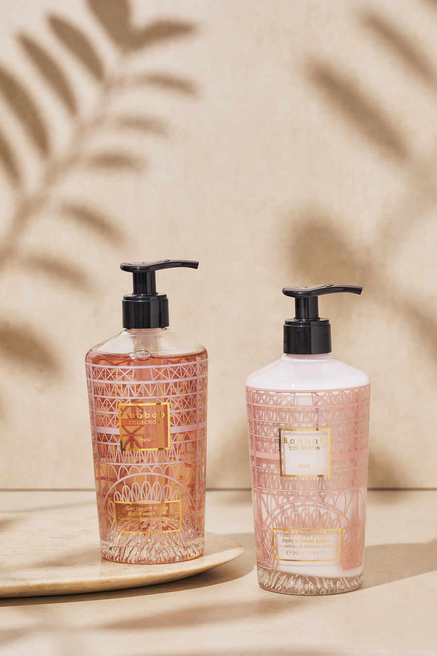 GESCHENKSET PARIS HAND- EN BODYLOTION & DOUCHEGEL