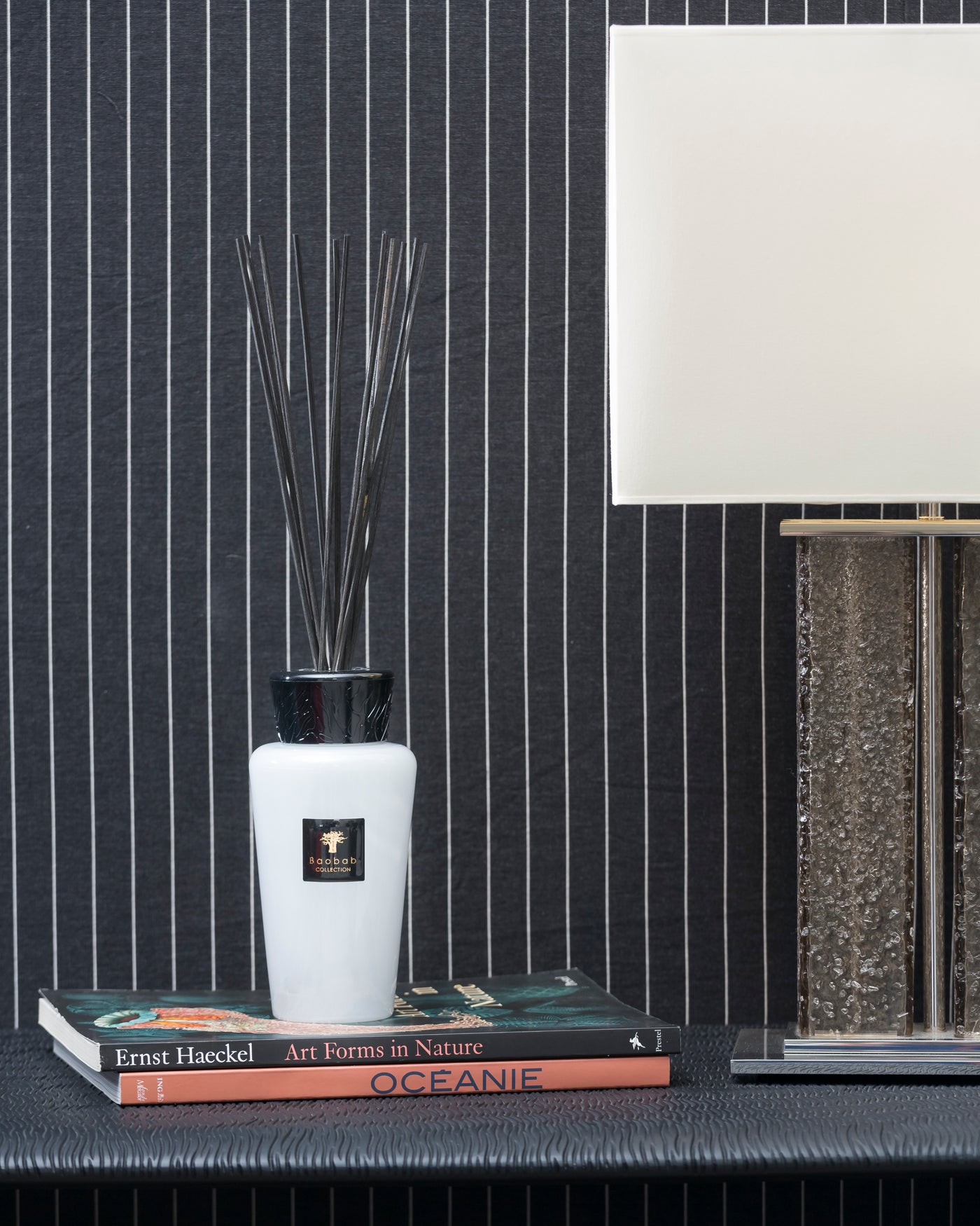 DIFFUSER LES PRESTIGIEUSES PIERRE DE LUNE