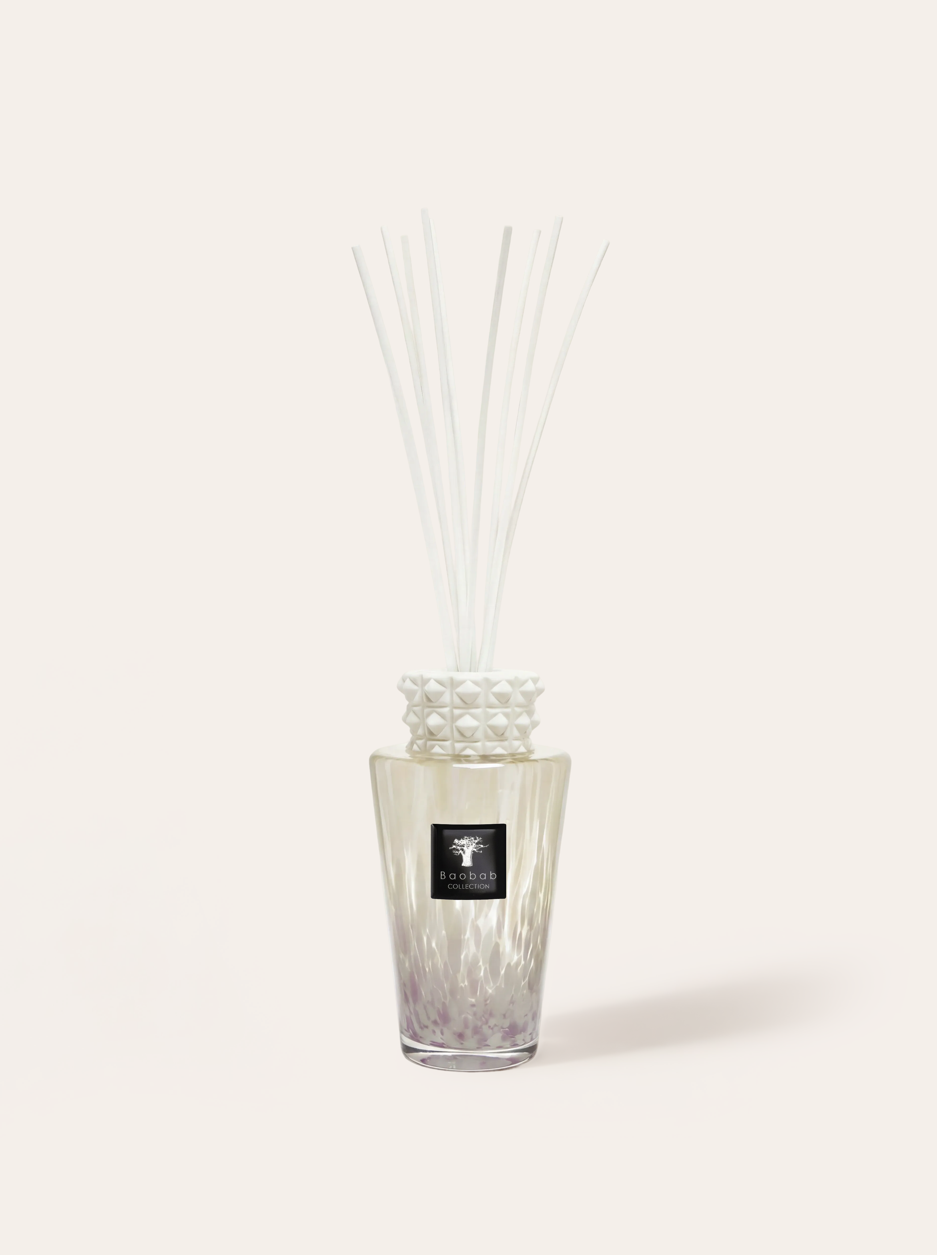 TOTEM WHITE PEARLS - BAOAB COLLECTION • Baobab Collection