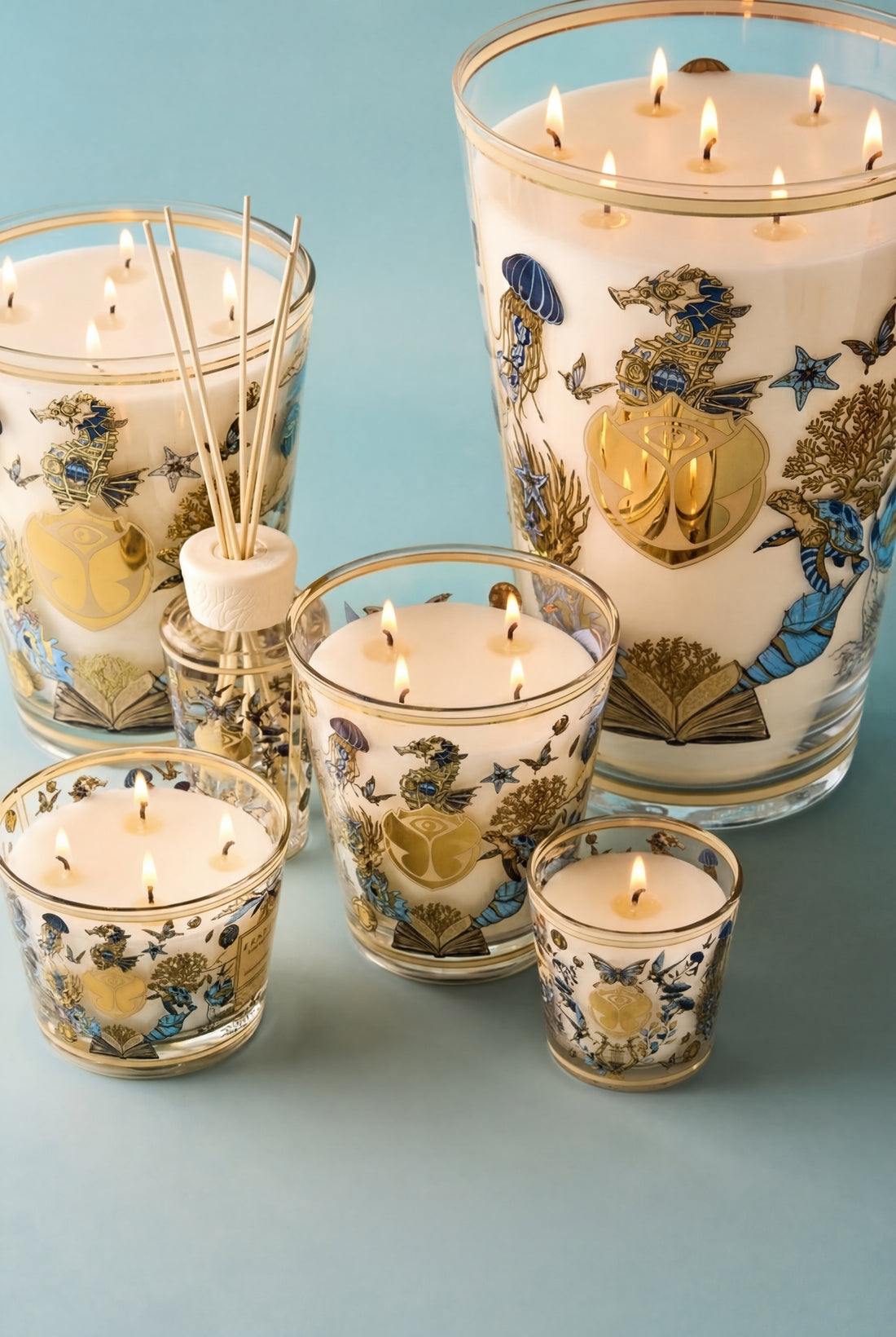 SCENTED CANDLE TOMORROWLAND