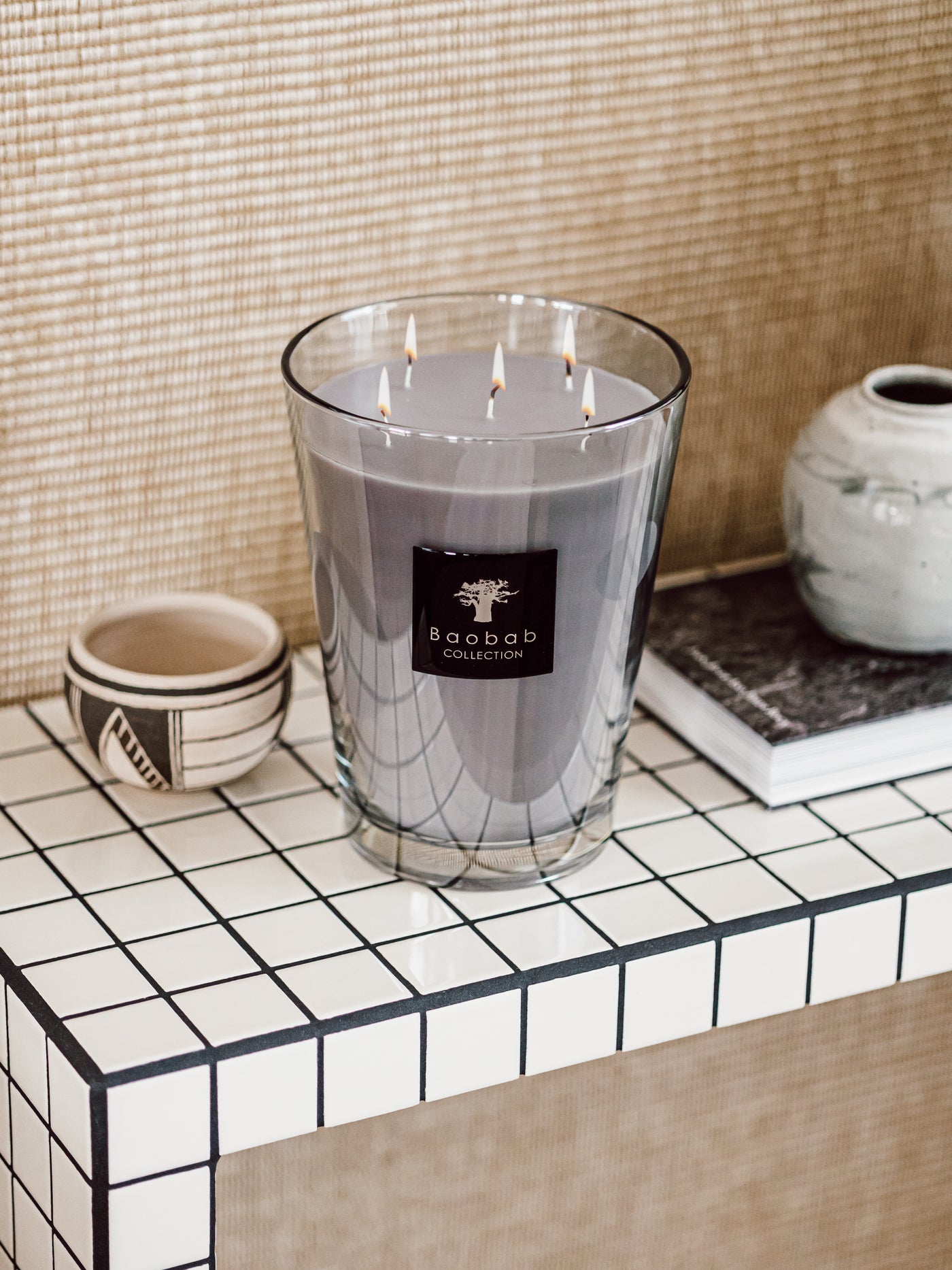 SCENTED CANDLE ALL SEASONS WHITE RHINO